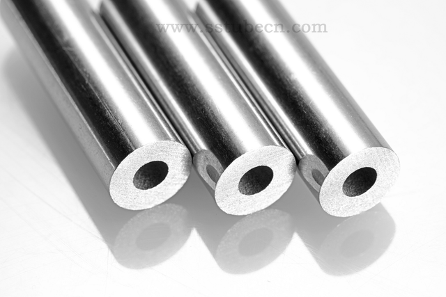 Nickel Alloys Seamless Pipes And Tubes